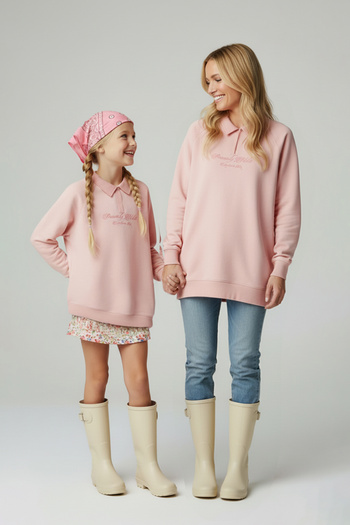TRENDYOLKIDS Růžová 100% bavlna s potiskem sloganu Polo límec Oversize pletená dívčí mikina TKDAW26SW00009