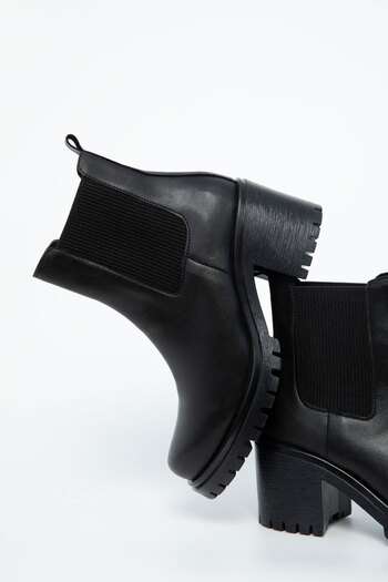 SOHO Women's Black Boots 19677 - Bootie Model