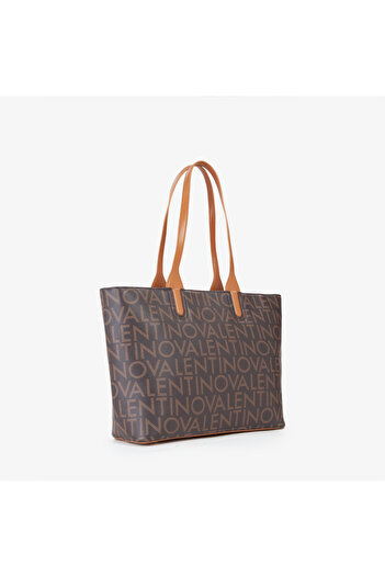 Valentino Regina Re Shopping