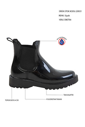 SOHO Black Women's Boots & Booties 20931