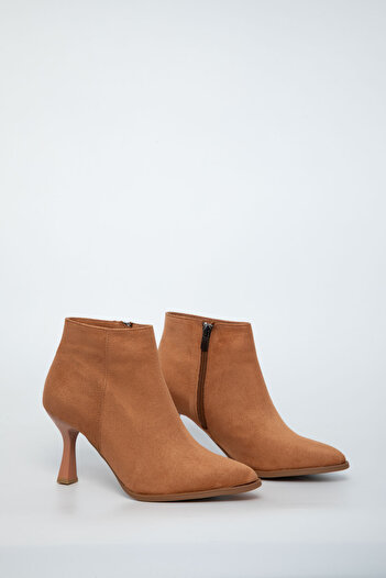 SOHO Tan Suede Women's Boots & Booties 17525