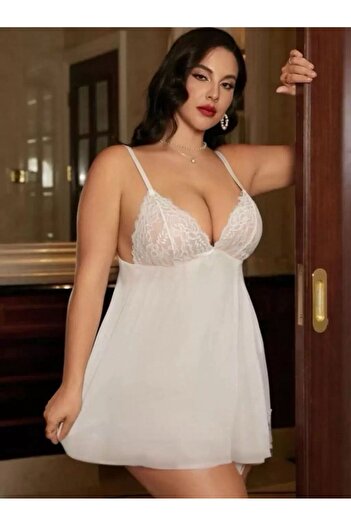 CindiyCurve Low-Cut Detail Transparent Tulle Nightgown