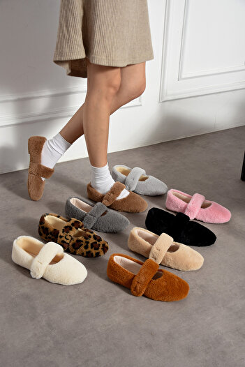 FootFrenzy Yumuşak Peluş Kadın Günlük Ev Pandufu Ortopedik Hafif Taban