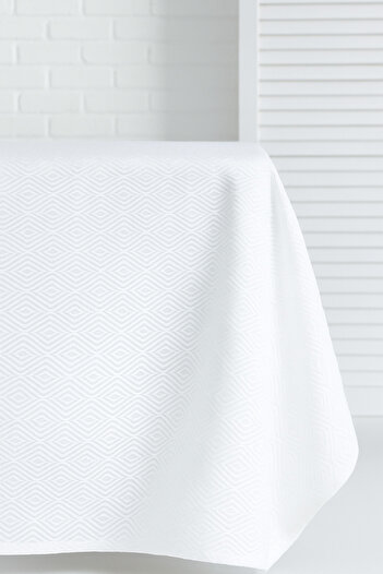 MELONIE Single White Diamond Patterned Hotel Blanket – 160X240