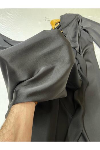 Juwana Long Silky Satin Black Bridal Robe