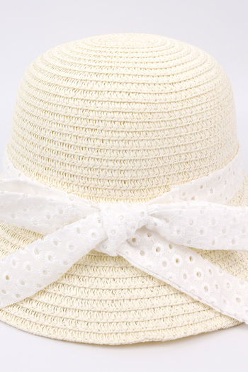 Le Mabelle Cream Scalloped Girl's Straw Hat