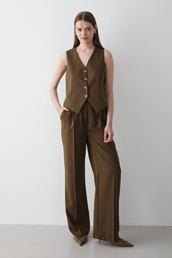 JASTE Women's Khaki Ribbon Detailed Vest & Button Detailed Elastic Waist Trousers Top & Bottom Set