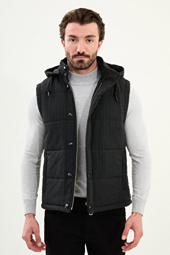 Mcr Striped Slim Fit Hooded Puffer Men's Vest Black - 40950.25K