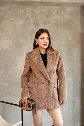 POP STORY Double Buttoned Short Plush Coat Stylish Oversized Look Jacket