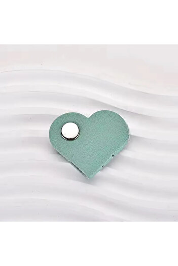 Choice Green Multifunctional PU Leather Phone Data Cable Organizer Data Storage Heart-shaped Cable Clip Hub