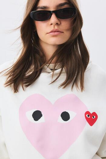 Trendiz Unisex Pink & Red Heart Sweatshirt White