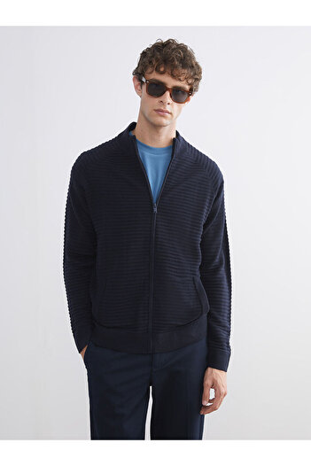 LC Waikiki Sparkling Choices from Shining Store |   Men's Knitted Cardigan with Stand Collar and Pockets