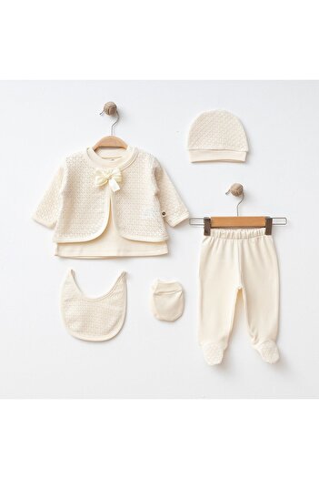 Ozz Baby Baby Girl Newborn 0/3-3/6 Months Hospital Discharge Jumpsuit Set with Knitted Cape, Set of 3