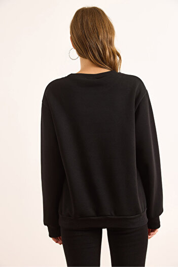 Olalook Women's Black Appliqued Basic Sweatshirt Swt-19000737