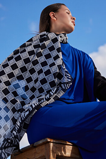 FENZA SCARF Sapphire Gray Logo Pattern Cotton Silk Shawl