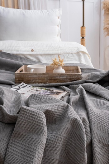 Dokubba - 210 X230 cm Cotton Pique. Double Pike.