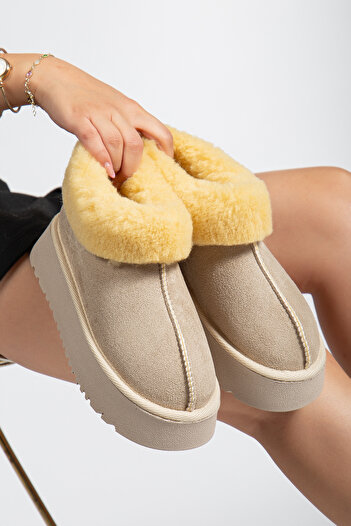 Entella Store Women's Fur Lined Daily Boots Beige Cream Suede