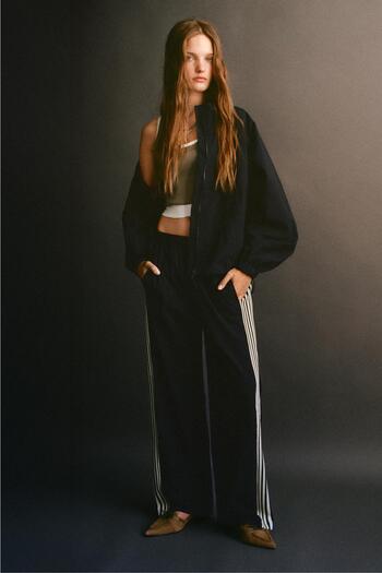 Pull & Bear Tracksuit pants with side stripe