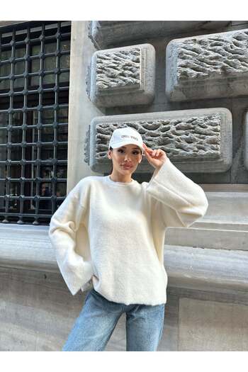 Hatun Atila Oversize Crew Neck Soft Textured Ribbed Knit Sweater 2618 - White