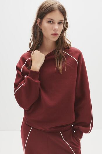 Pull & Bear Burgundy sweatshirt with piping