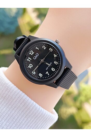 Q&Q 10 Atm Waterproof Silicone Strap Teen Girls Wrist Watch
