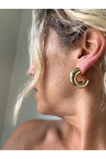 Rossetto Atelier Imported Gold Convex Hoop Earrings