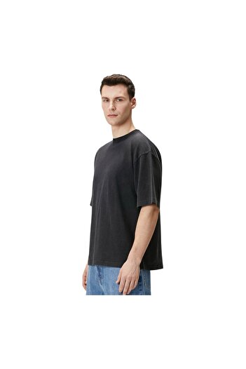 Axel Arigato %100 Organik Pamuk Logo-Patch Erkek T-Shirt