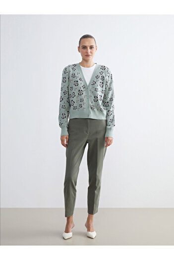 LC Waikiki Create Your Style from Uzg Store |   V-Neck Floral Women's Knitwear Cardigan