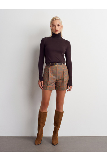 Dilvin 71666 Belted Double-Legged Shorts with Pockets - Brown