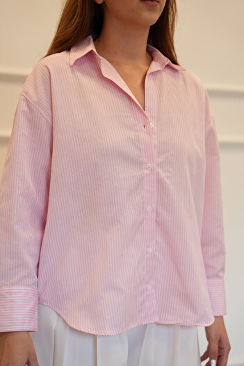 Ladies&Gentlemen Women's Pink and White Striped Oversize Shirt