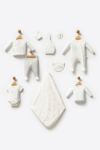 Kidsella 100% Organic Lamb Patterned 10-Piece Boxed Hospital Discharge Set