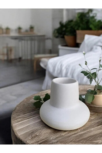 Porselian Minimal Design Balloon Decorative Vase