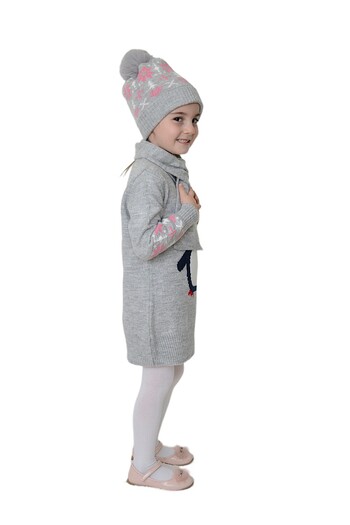 Sevimli Girl's Winter Dress Penguin Embroidered Beanie and Scarf 3-Piece Set