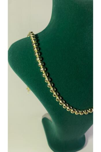 Store Yarım Boncuk Desen Kolye
