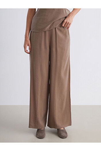 LC Waikiki Beige Elastic Waist Wide Leg Women's Trousers