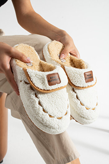 star shoes Γυναικείες λευκές παντόφλες εσωτερικού χώρου που δεν κάνουν θόρυβο Χειμερινές παντόφλες με χοντρή σόλα