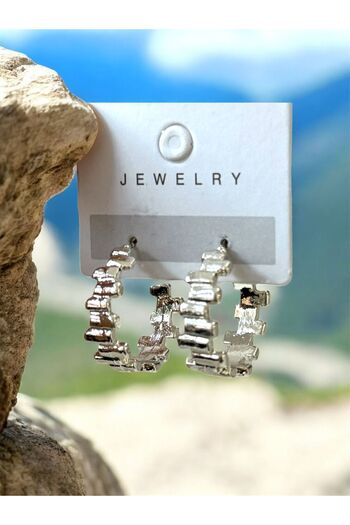 Girift Vintage Muse Hoop Metal Earrings