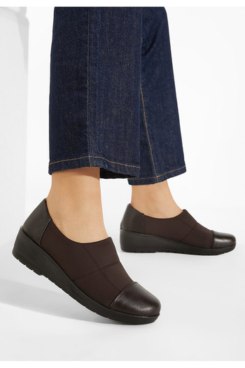B T Shoes Women's brown casual shoes Tulsa