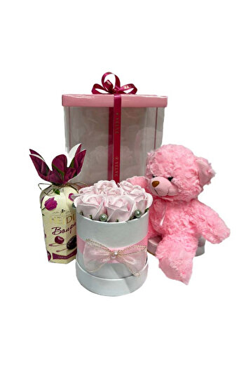 velve Magic Package, Floral Arrangement, Teddy Bear and Heidi Pralines, Women