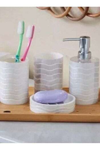 Generic Set of 4 white bathroom soap sets