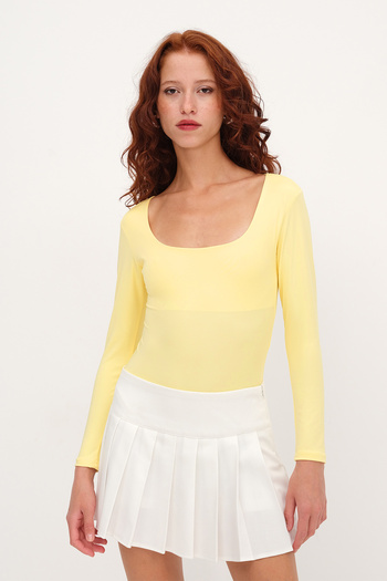 Addax Basic U Neck Long Sleeve Bodysuit Z1949
