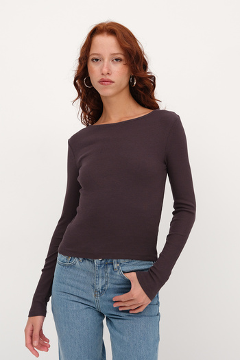 Addax Crew Neck Ribbed Blouse B1856