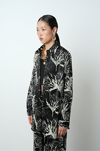 Orfeo Negro Women's Black Color Branch Pattern Oversize Cut Shirt