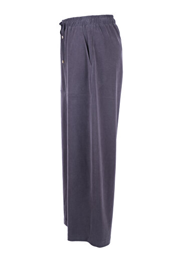ON Women's Oversize Midi Pants - Comfortable and Stylish Casual Combination