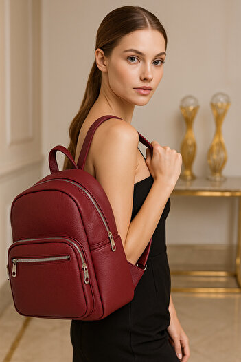 ESTUTE Luxury Multi-Compartment Soft Leather Backpack