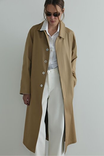 Suud Collection Camel Rue Shirt Collar Trench Coat
