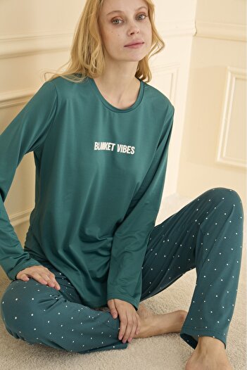 Mihra Women's Pajama Set Long Sleeve Seasonal