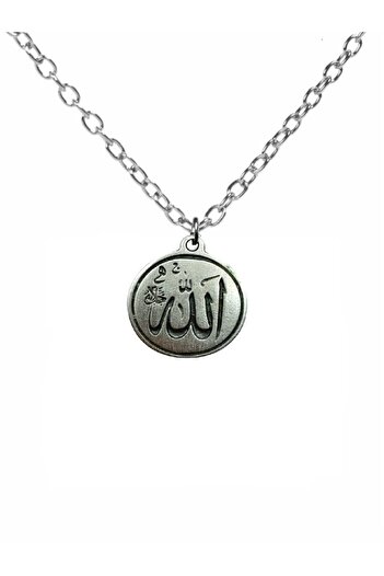 Herşey Nota Allah Yazılı Madalyon Kolye – 60 cm Zincirli, Zamak Kaplama Unisex Tasarım