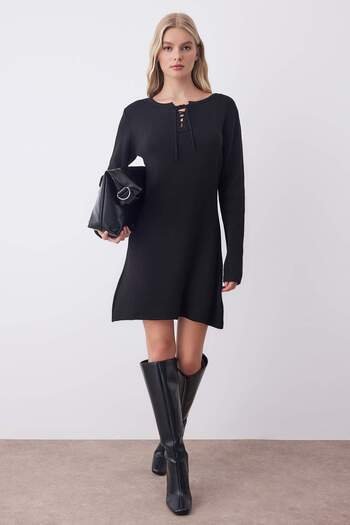 Trendyol Collection Black Plain Short / Mini Tie Detail A-Line Knitwear Dress Twoaw26El00153