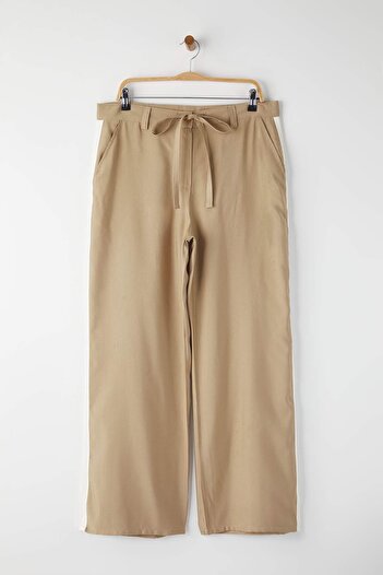 Trendyol Curve Beige Elastic Waist Lace-Up Ecru Paneled Woven Plus Size Trousers Tbbaw26Ar00017